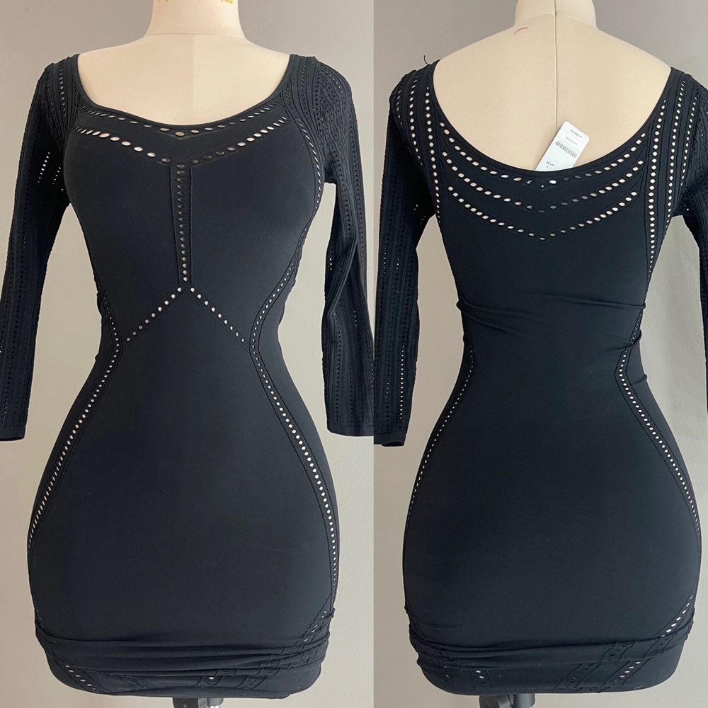 NWT BEBE Bodycon form fitting Dotty stitch Mini dress Small - Black